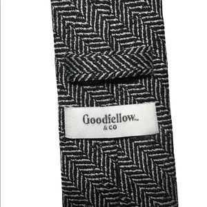 GoodFellow & Co Tie